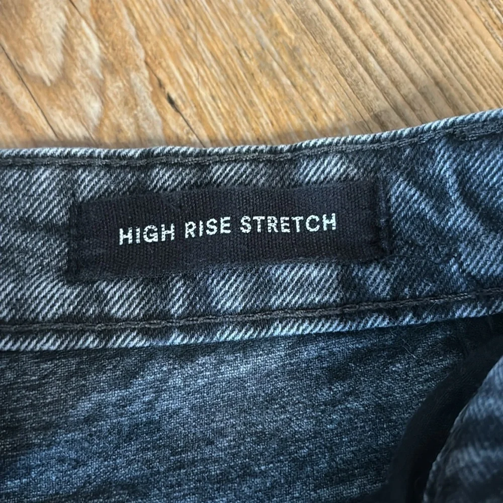 Cotton On Black Denim Shorts - Picture 3 of 6